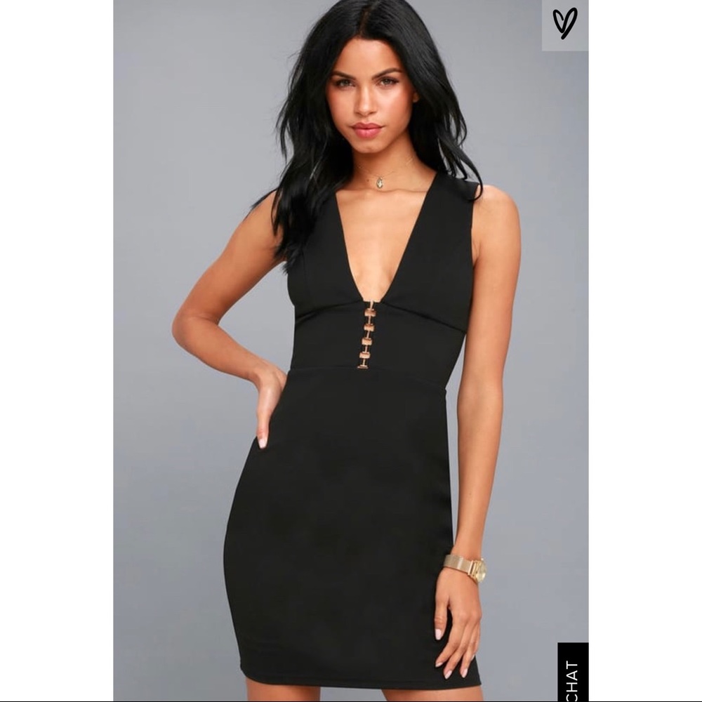 HOST PICK🎉NWT LULUS SASCHA BLACK SLEEVELESS DRESS